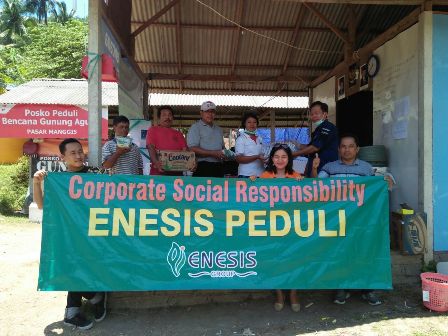 Enesis Distributed Aid For Gunung Agung Refugees in Bali