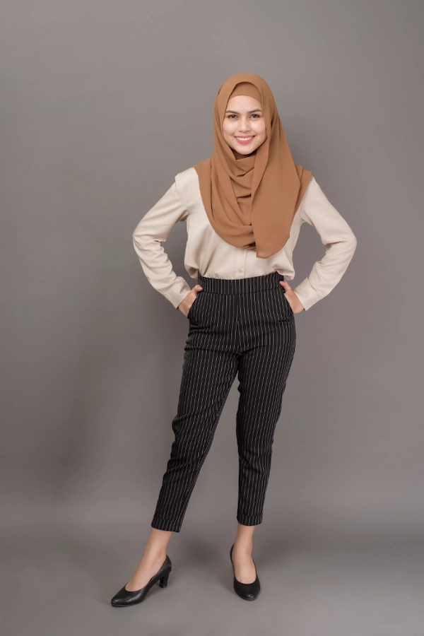 Baju Champagne dan Jilbab Nude Brown