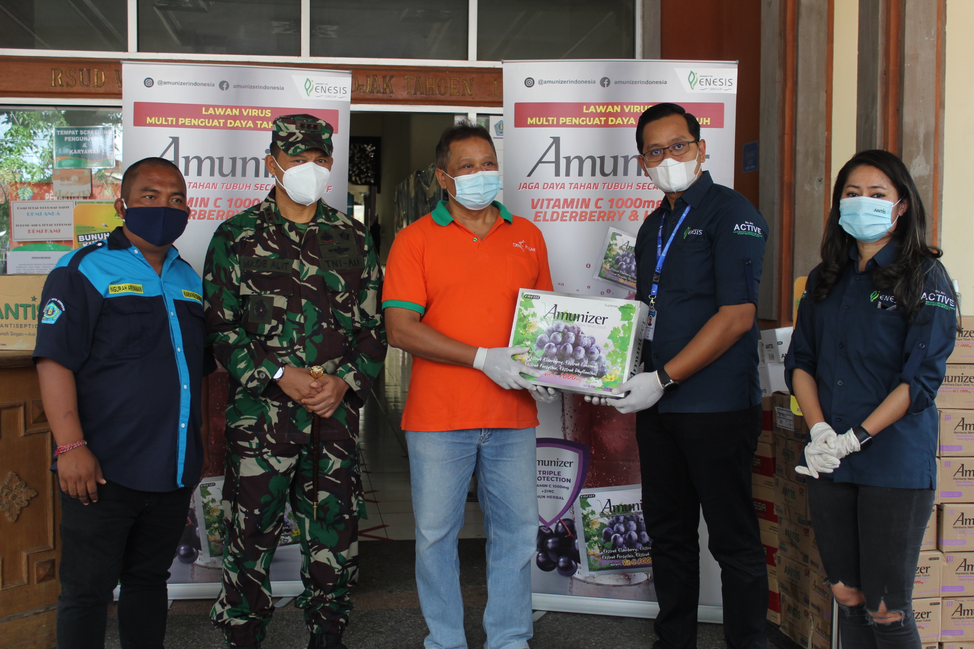 Enesis Group gives Amunizer and Antis to Wangaya Bali Hospital