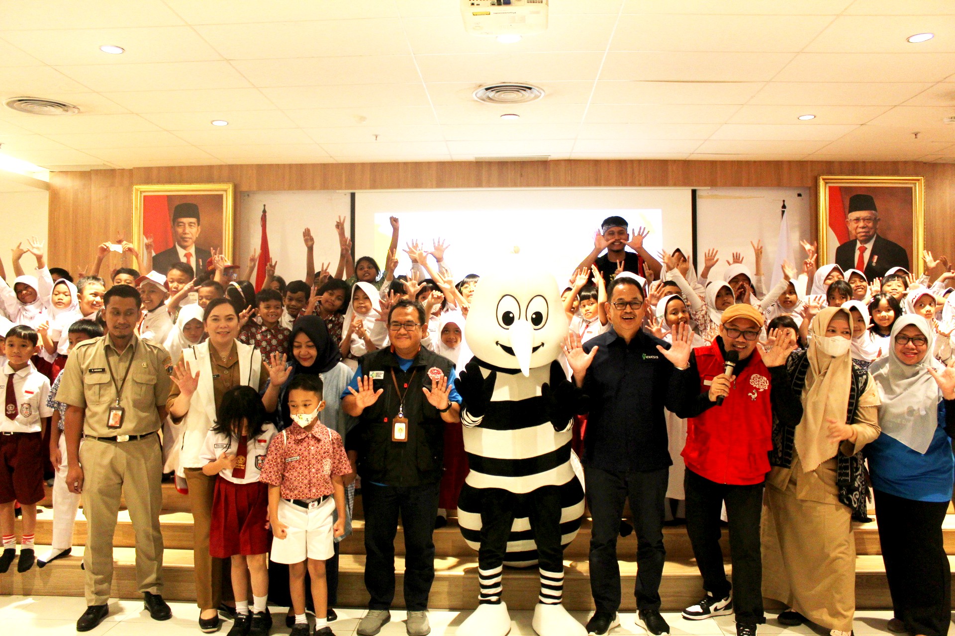 Enesis and the Ministry of Health, Education on Preventing Dengue Fever Through Coloring for Elementary School Children