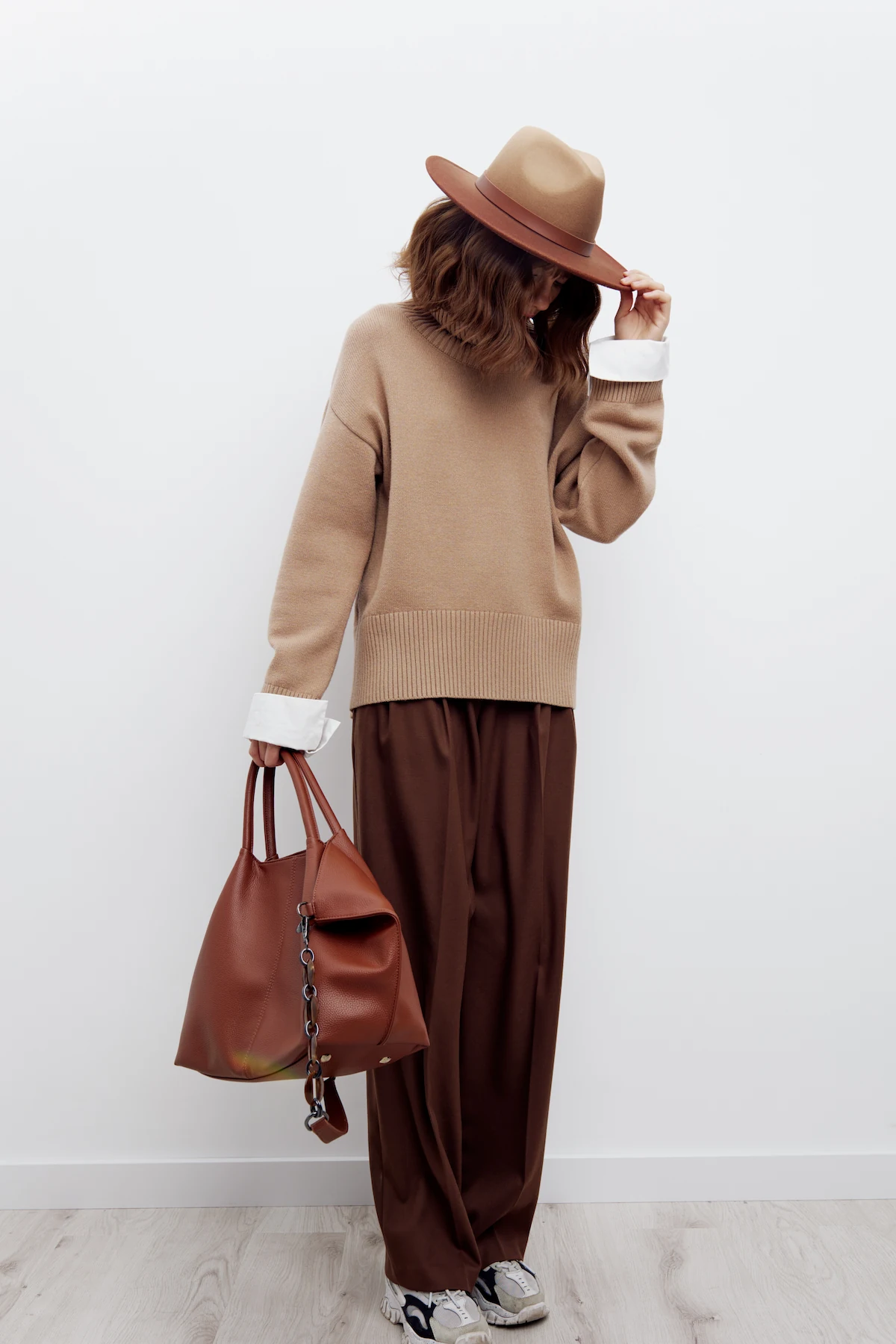 Celana Kain dan Knit Cardigan