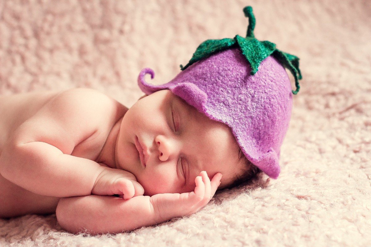Tips Mudah Membuat Lotion Nyamuk untuk Bayi yang Alami
