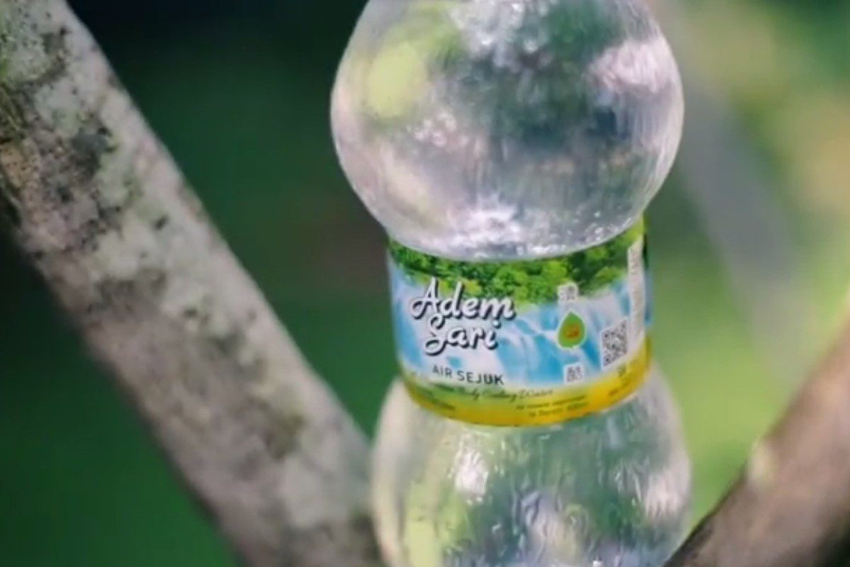 Air Minum Kemasan Tidak Boleh Terpapar Sinar Matahari, Ini Alasannya!