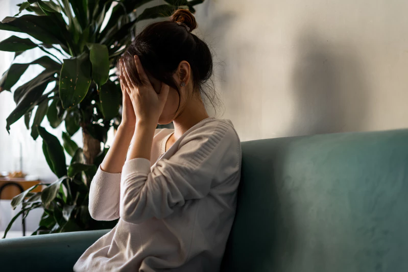 Apa itu Anxiety? Kenali Penyebab, Gejala & Cara Mengatasinya