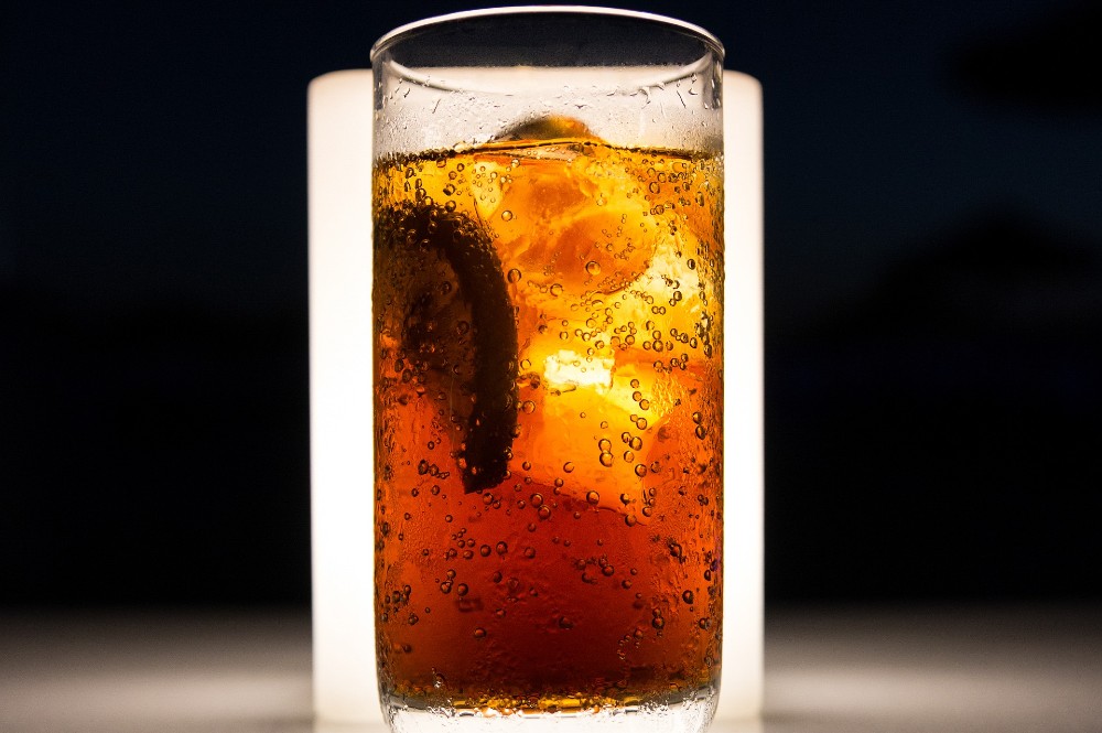 Waspada, Ini Bahaya Minum Soda Terlalu Banyak