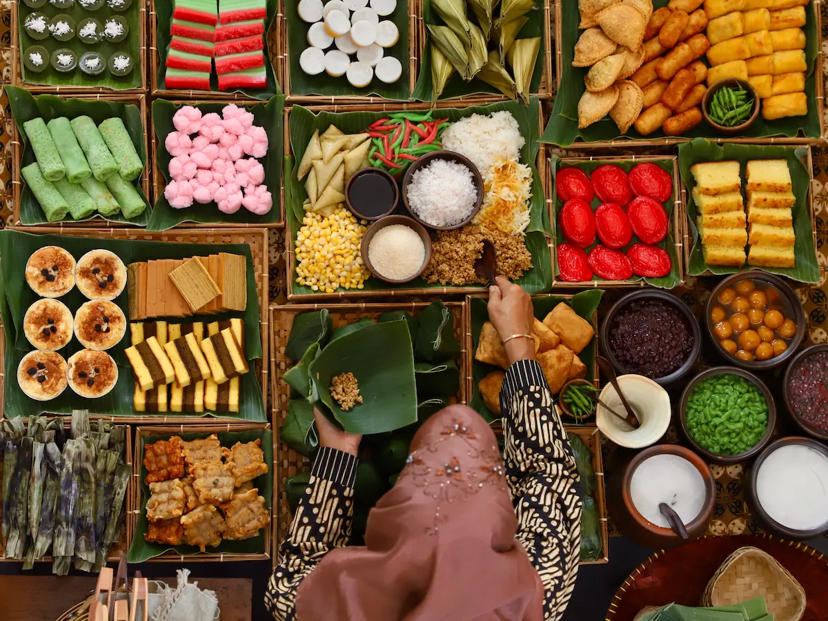 Lokasi War Takjil di Jakarta yang Paling Worth It saat Ramadan