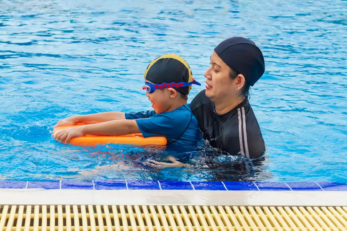 Cara Berenang untuk Pemula Agar Cepat Jago, Anti Tenggelam!