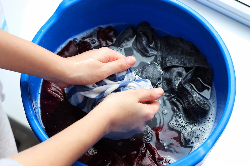 7 Cara Mencuci Batik Pertama Kali Agar Tidak Mudah Rusak