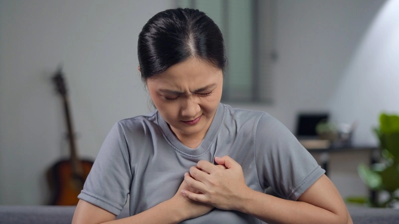 4 Cara Mengatasi Angin Duduk, Ini Penyebab Hingga Gejalanya!