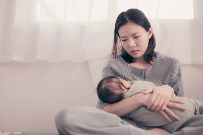 Kenali Penyebab dan Cara Mengatasi Baby Blues dengan Tepat