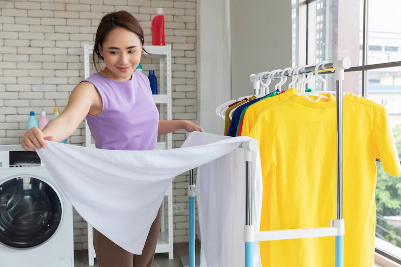 Gak Pakai Lama! Ini Cara Mengeringkan Baju Dalam 30 Menit