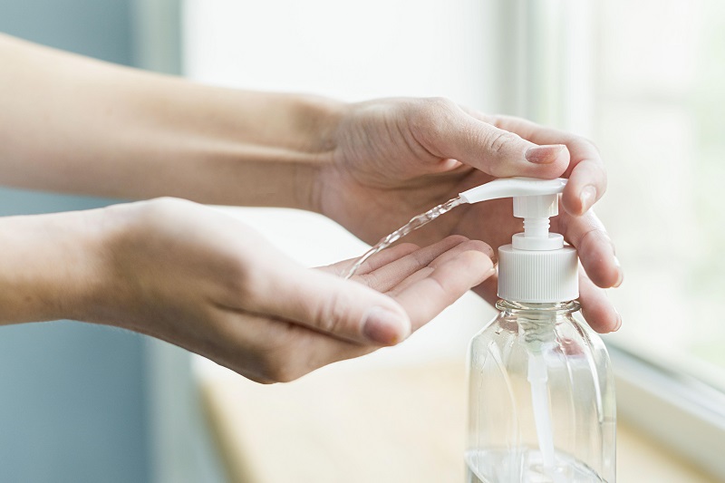 Cara Menjaga Kebersihan Tangan Pakai Sabun & Hand Sanitizer