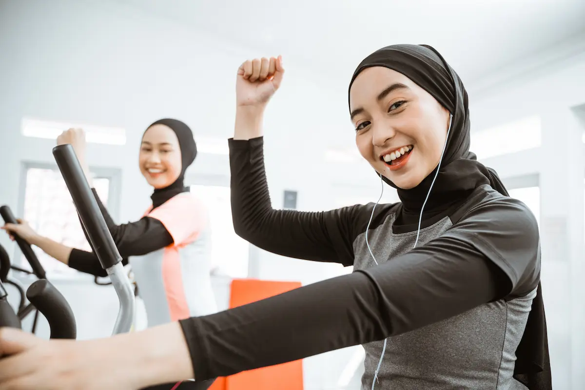 Bolehkah Nge-gym saat Puasa? Ini Tipsnya Agar Tetap Sehat!