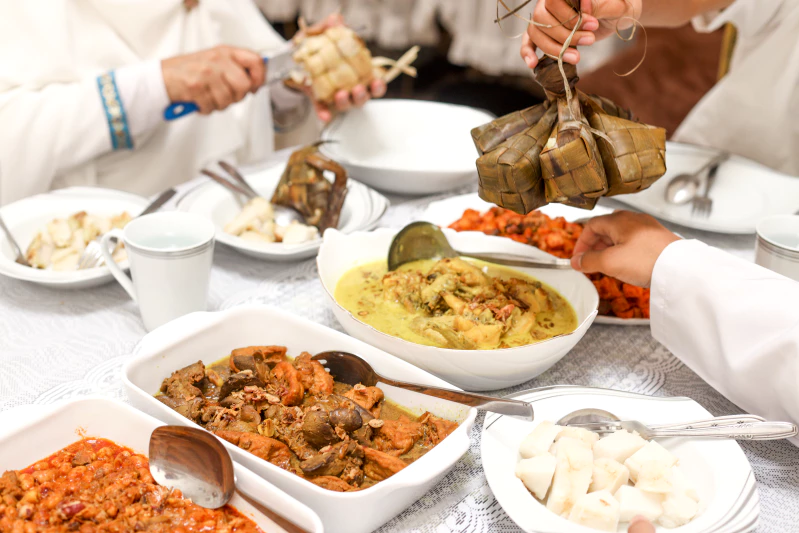 7 Makanan Khas Lebaran yang Wajib Ada di Rumah