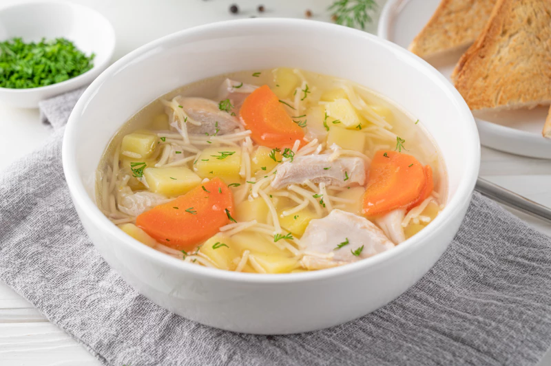 9 Rekomendasi Makanan untuk Diare yang Mudah Didapatkan