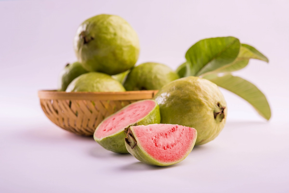 7 Manfaat Jus Jambu Biji untuk Kesehatan Tubuh