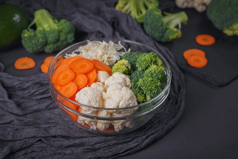 6 Manfaat Makan Sayur Bagi Kesehatan Tubuh dan Pencernaan
