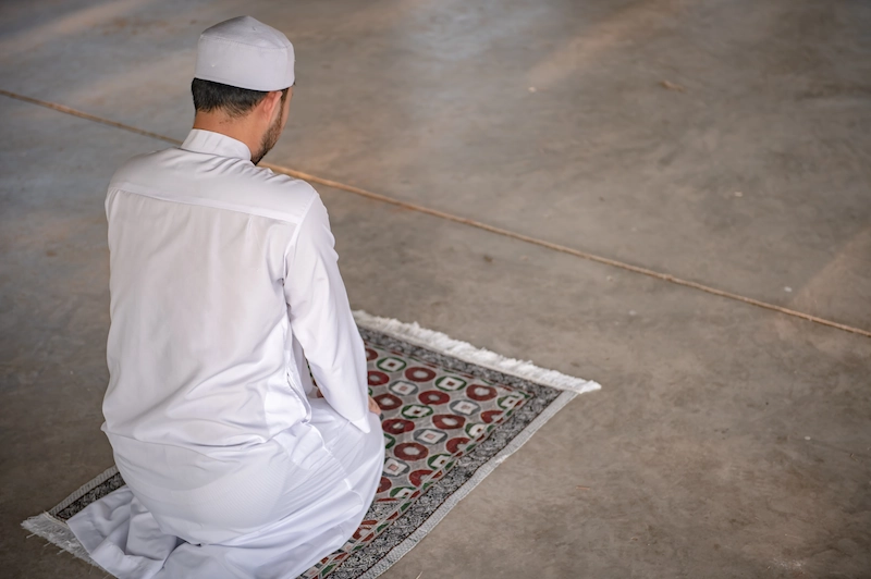 Manfaat Salat Qobliyah Subuh & Tata Caranya