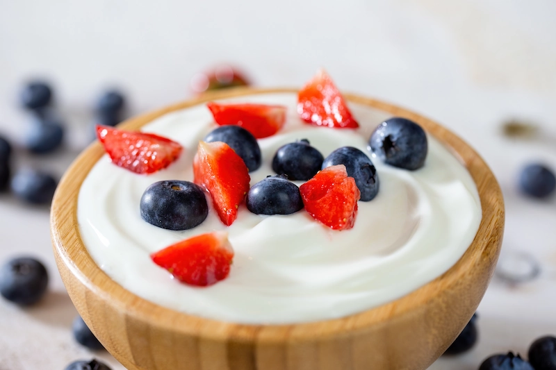 5 Manfaat Yoghurt Bagi Sistem Pencernaan dan Kesehatan