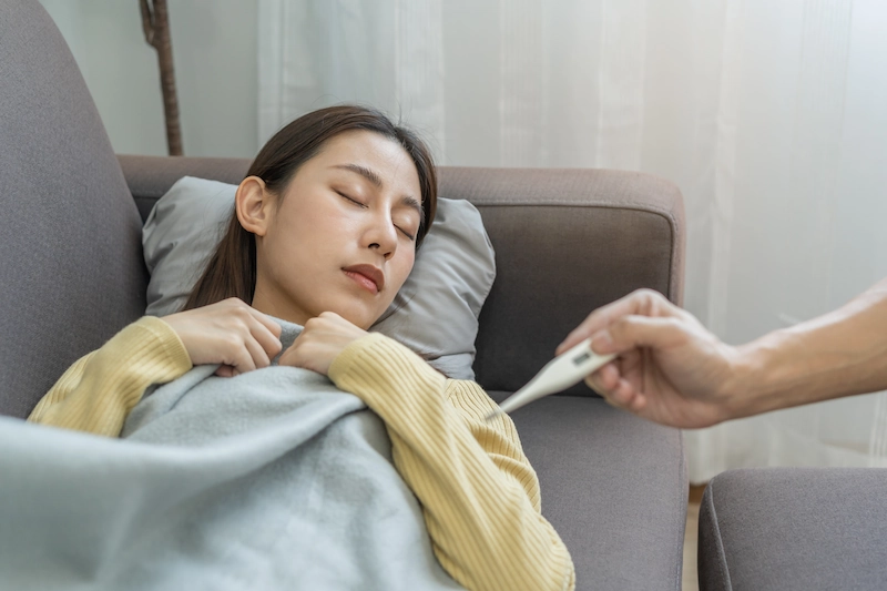 Cara Mengatasi Badan Terasa Panas Tapi Suhu Normal dengan Tepat