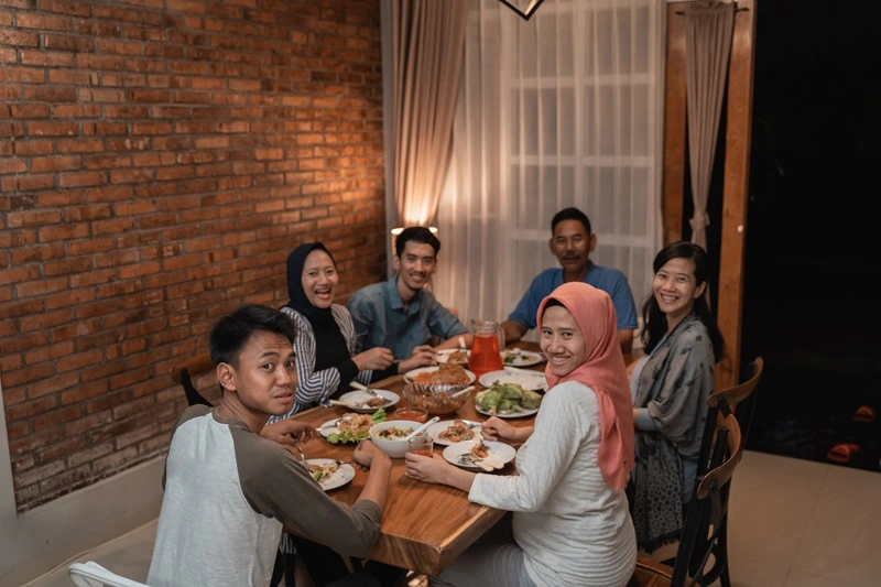 9 Rekomendasi Menu Bukber Sederhana & Spesial