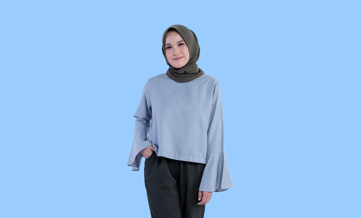 10 Inspirasi Outfit Bukber Hijab Simple & Modis