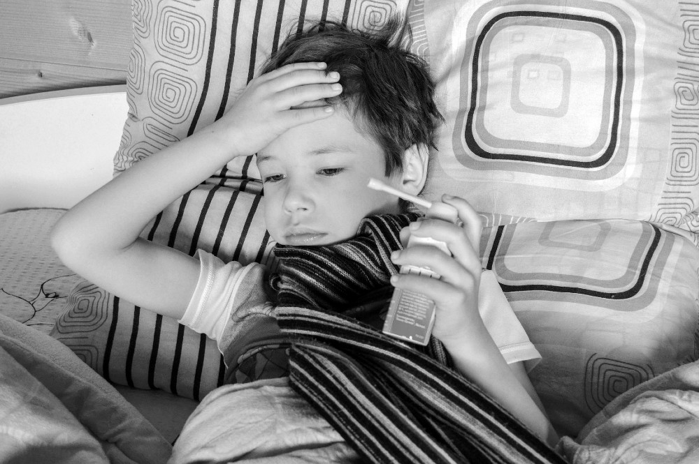 Cara Tepat Mengobati Panas Dalam pada Bayi