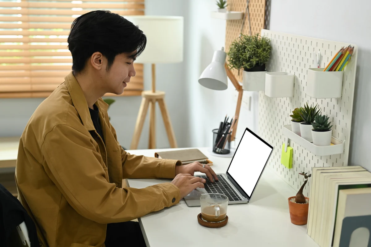 Ini Pekerjaan Freelance untuk Pemula, Bantu Tambah Penghasilan!