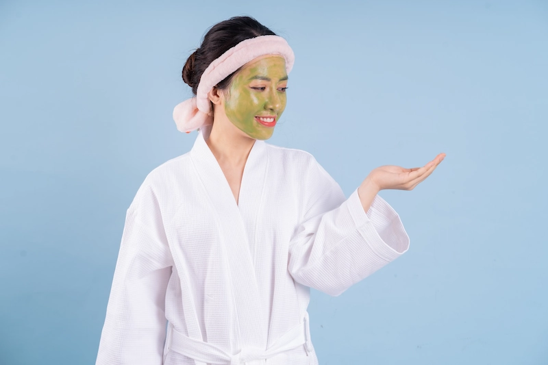 5 Perawatan Wajah Secara Alami Sebelum Tidur Agar Awet Muda