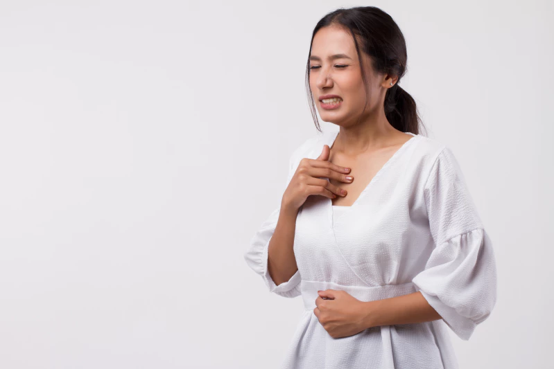 4 Perbedaan GERD dan Maag (Gastritis), Serupa Tapi Tak Sama!