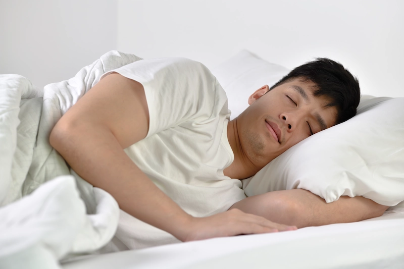 Begini Posisi Tidur Agar Tidak Ngorok dan Tips Mengatasinya