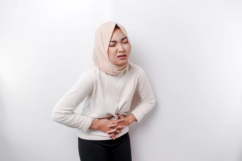 Sakit Perut Saat Puasa? Ini Cara Mengatasinya