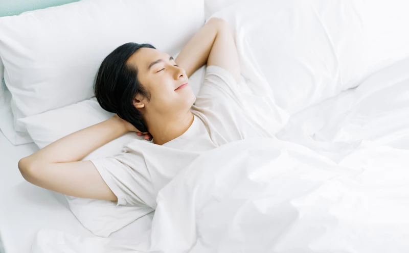 7 Manfaat Tidur Telentang dan Risikonya, Wajib Tahu!