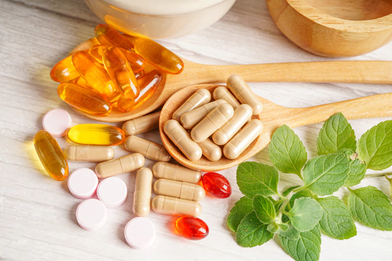5 Rekomendasi Vitamin untuk Gusi Berdarah & Bengkak, Catat!